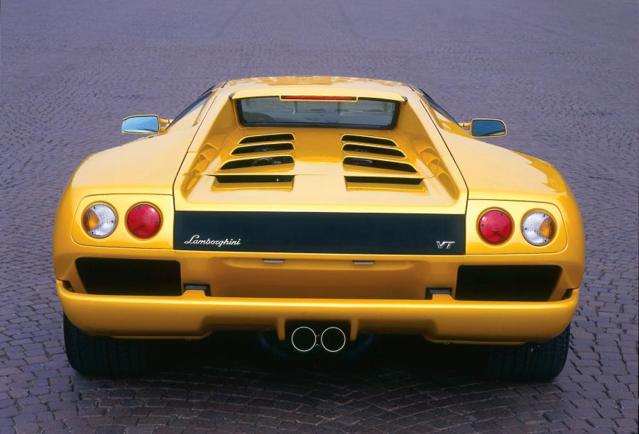  Lamborghini Diablo 6.0 2000 года  (фото 6 из 24)